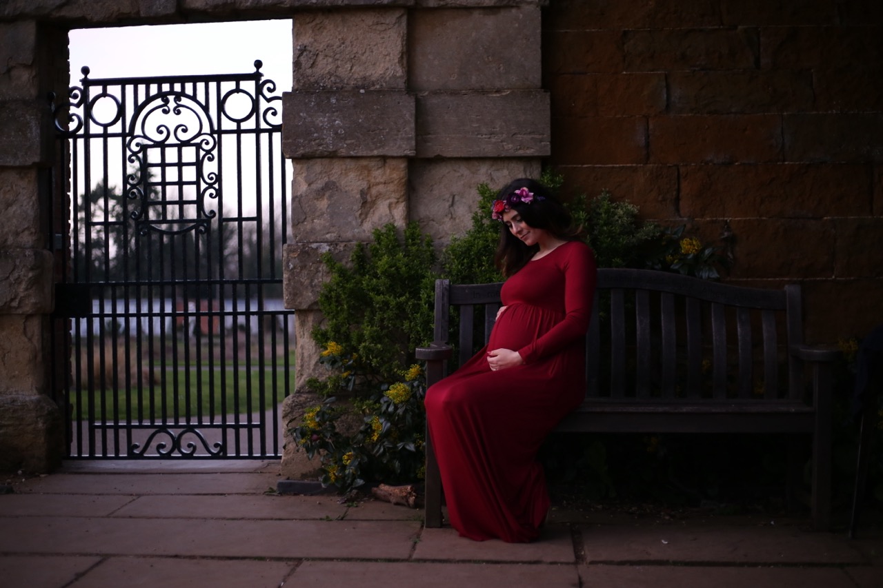 Maternity portrait at Delapré Abbey